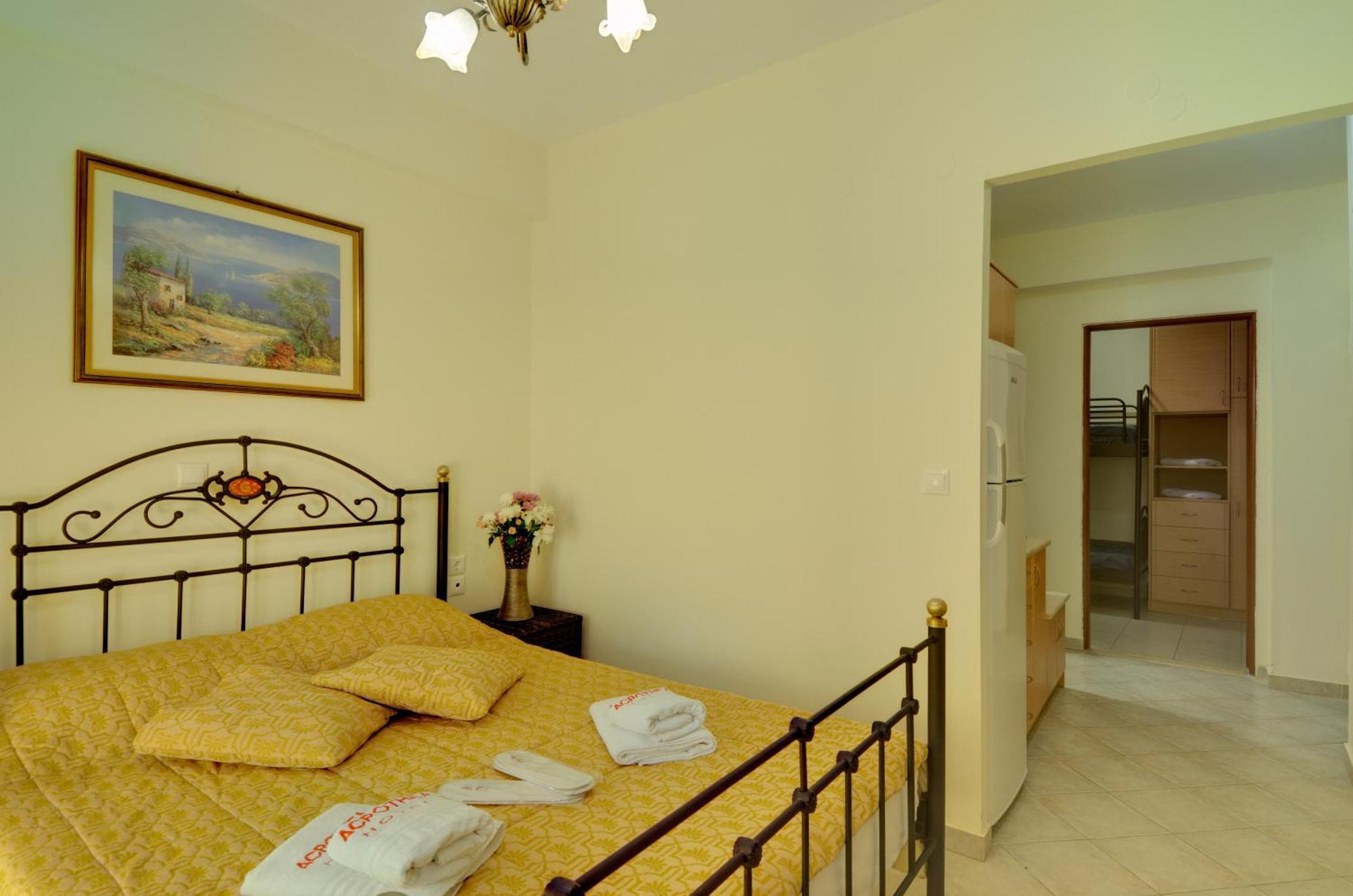 Acrothea Hotel Parga Dış mekan fotoğraf