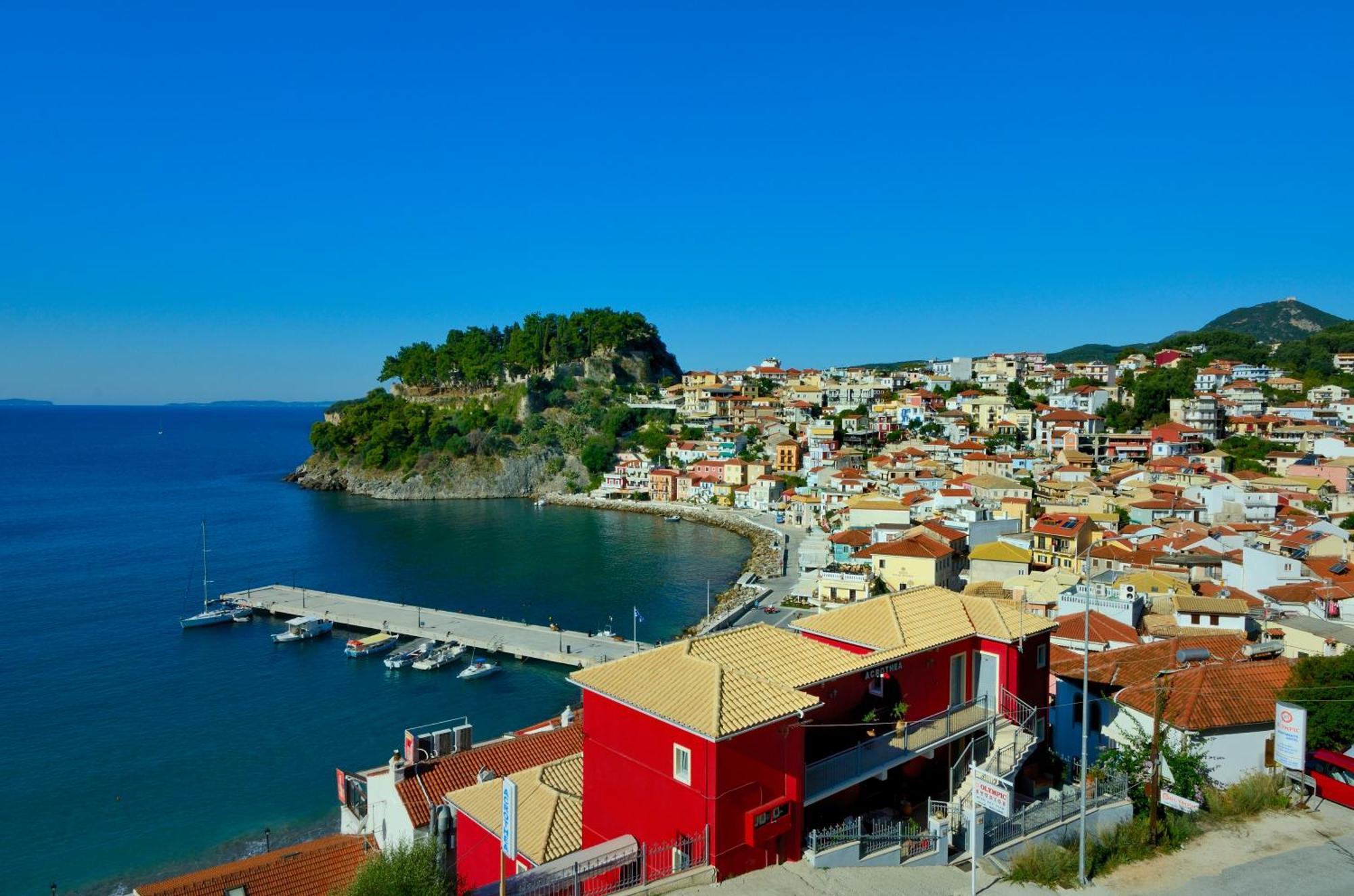 Acrothea Hotel Parga Dış mekan fotoğraf