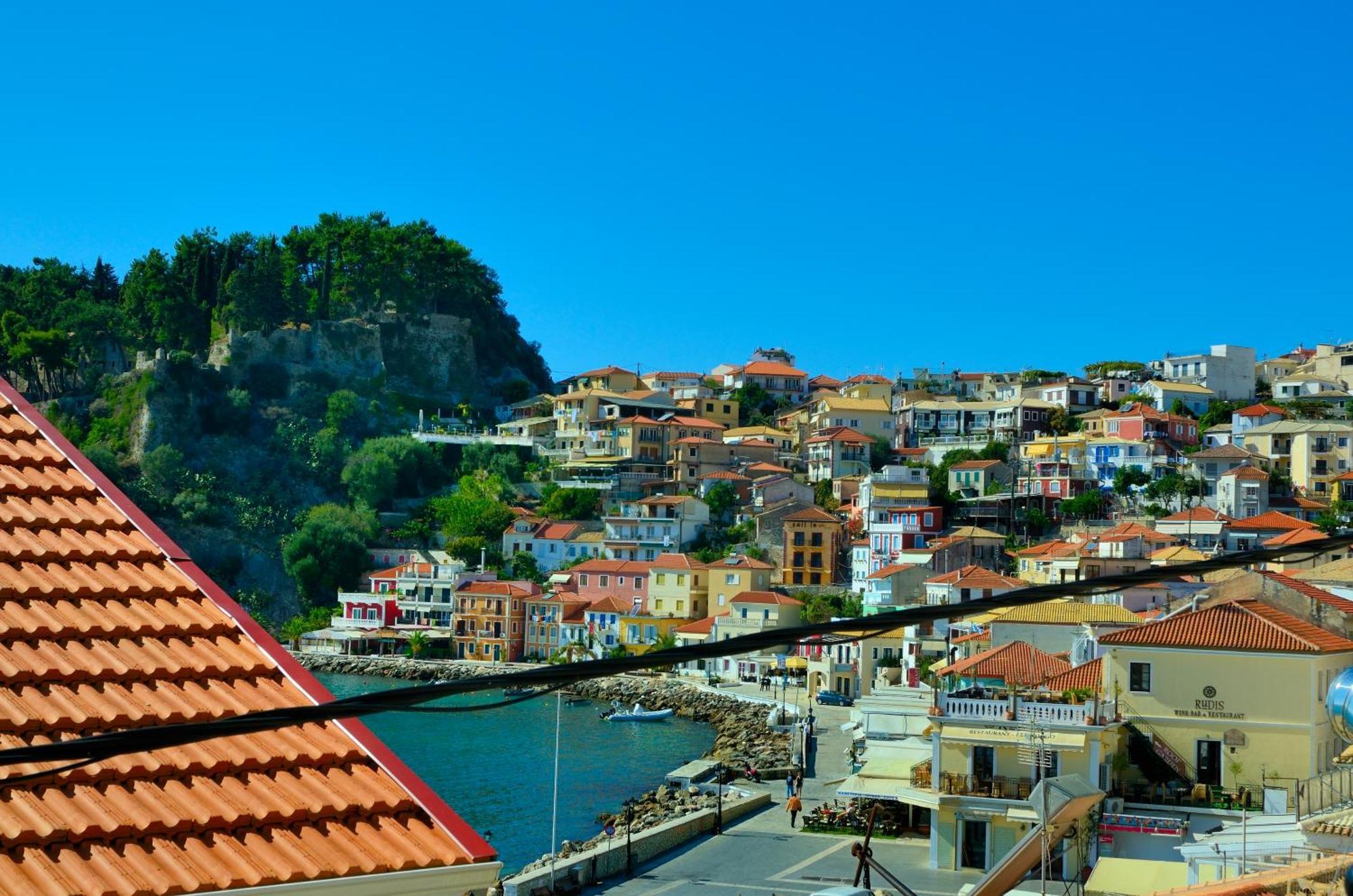 Acrothea Hotel Parga Dış mekan fotoğraf