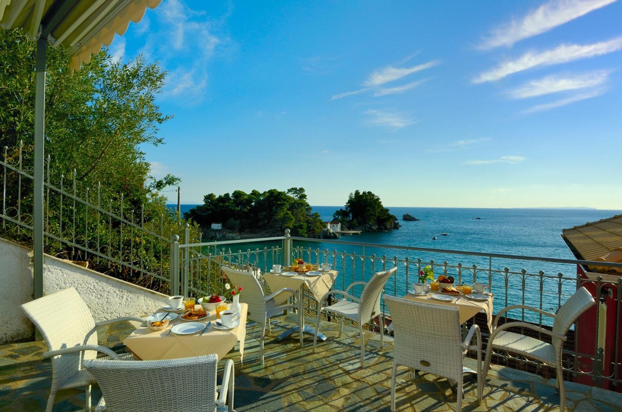 Acrothea Hotel Parga Dış mekan fotoğraf
